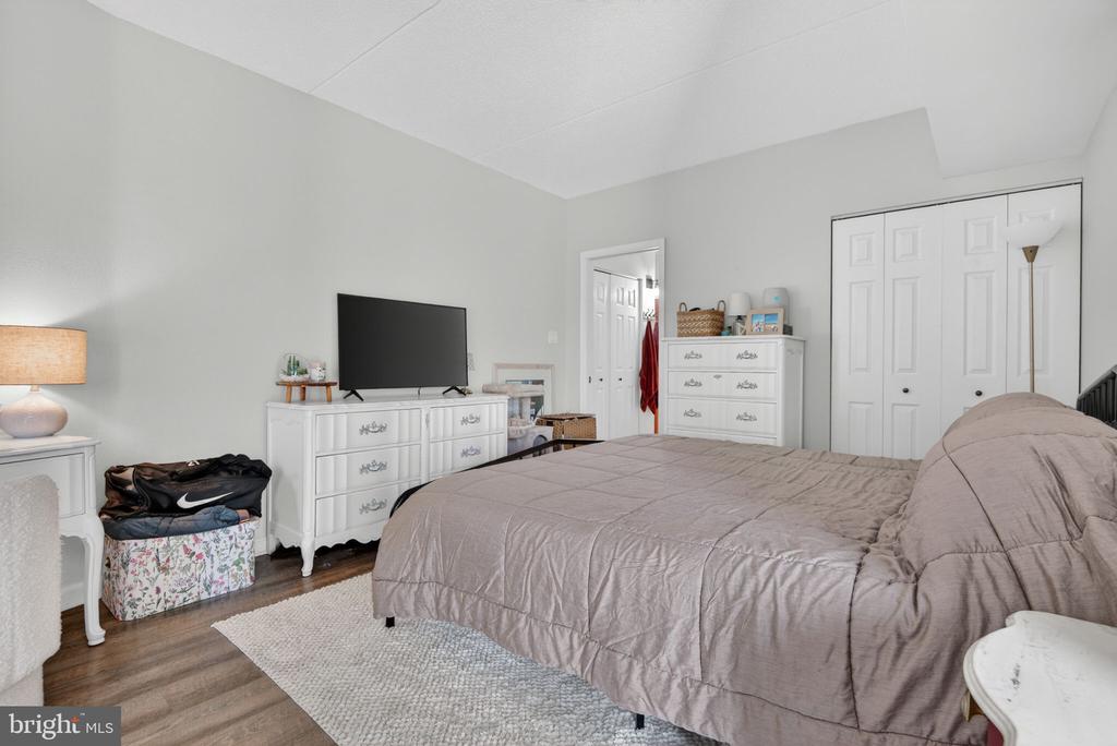 204 CHERRINGTON DRIVE