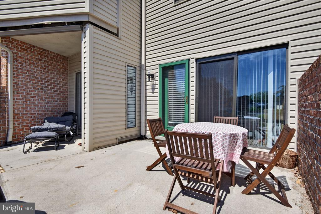 204 CHERRINGTON DRIVE