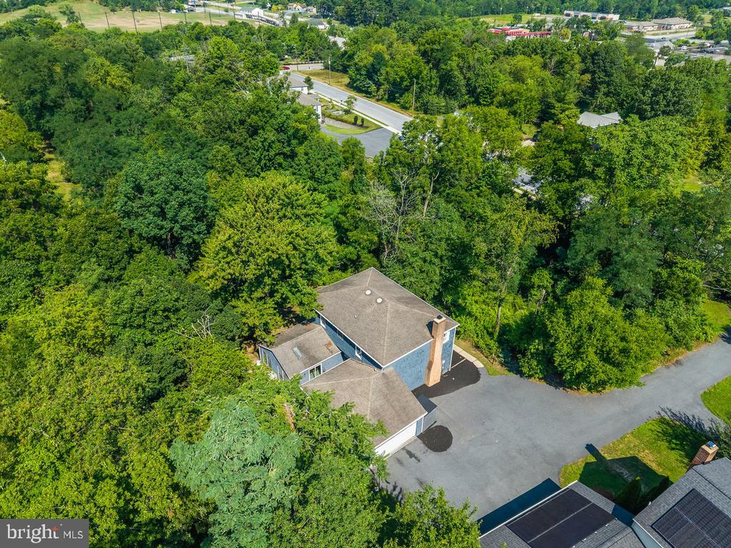 4317 WINTHROP DRIVE