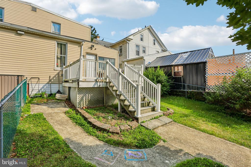 2450 ELM STREET