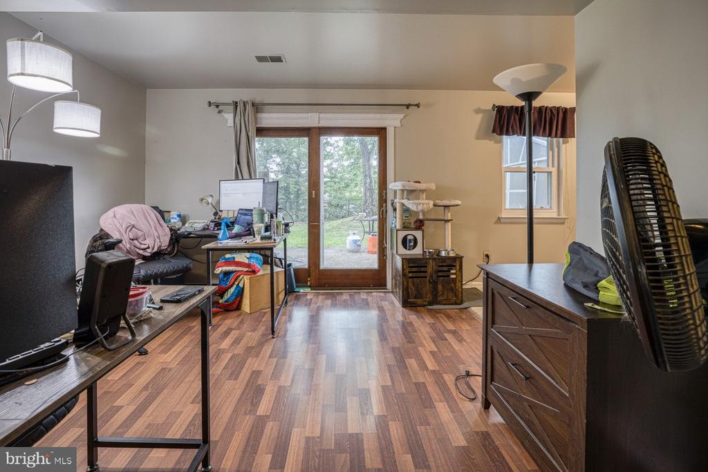 873 BLUE JAY ROAD