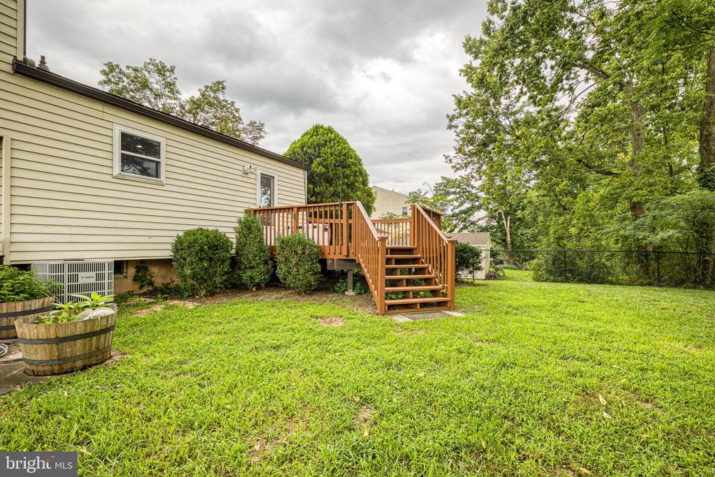 873 BLUE JAY ROAD