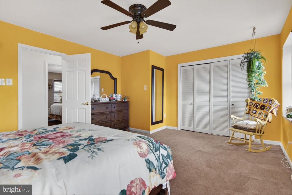 824 WOODLAWN DRIVE