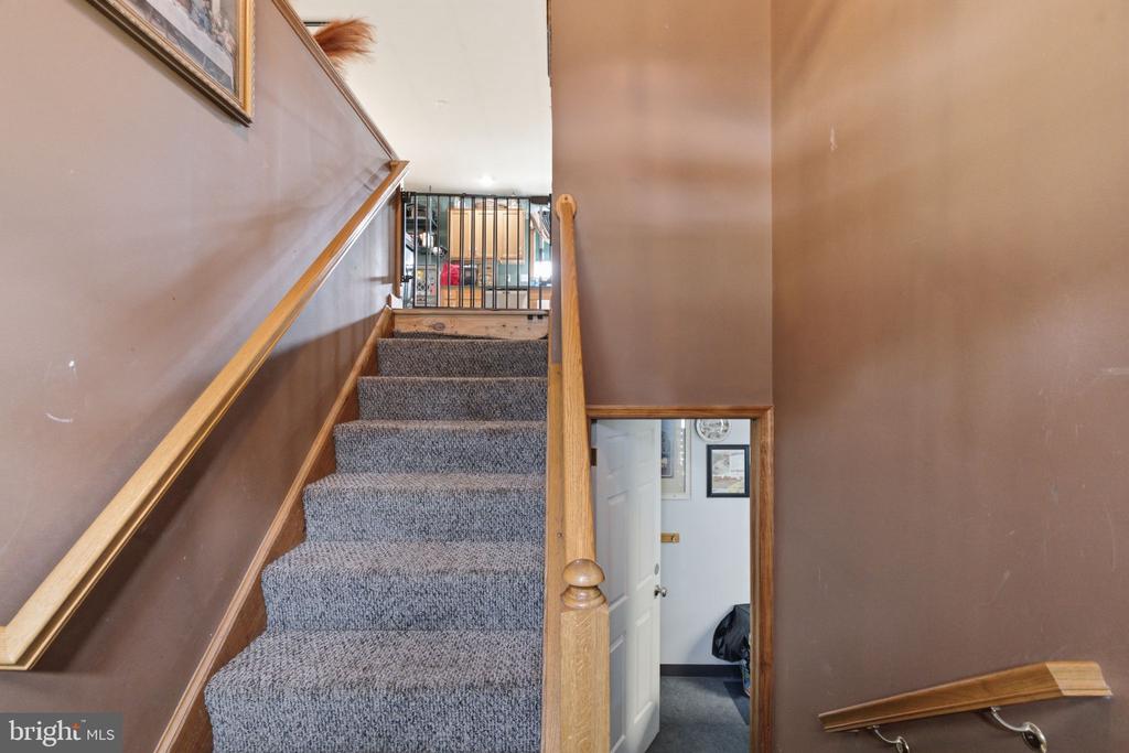 12558 PATH VALLEY ROAD