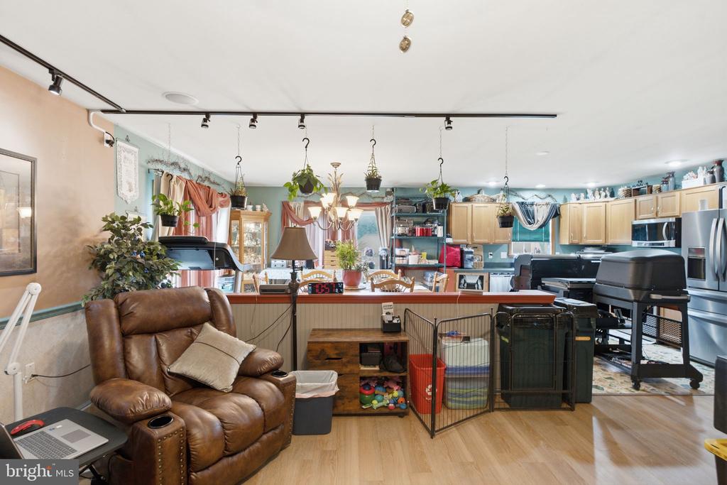 12558 PATH VALLEY ROAD