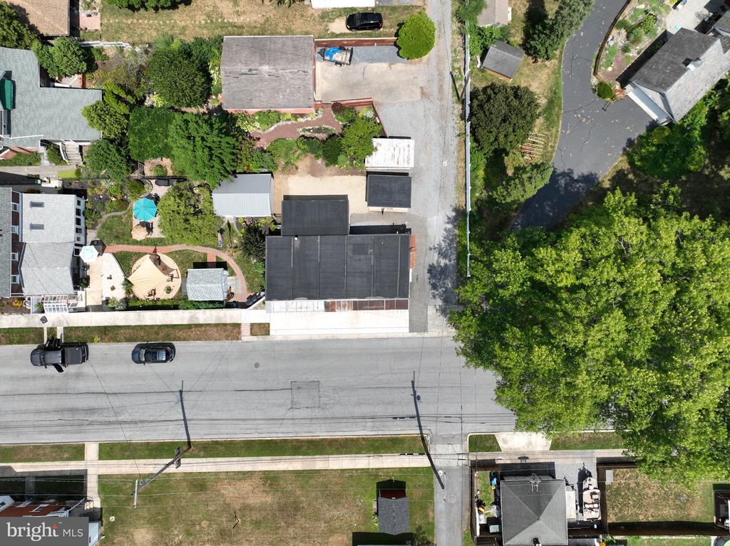 1110 WALNUT STREET