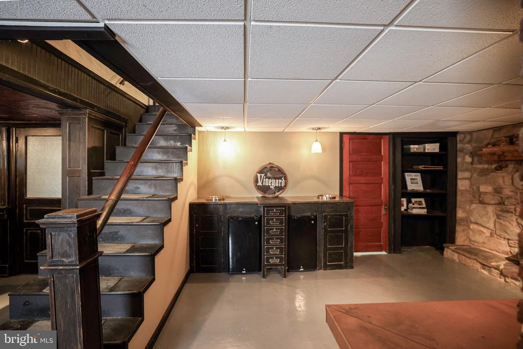 1110 WALNUT STREET