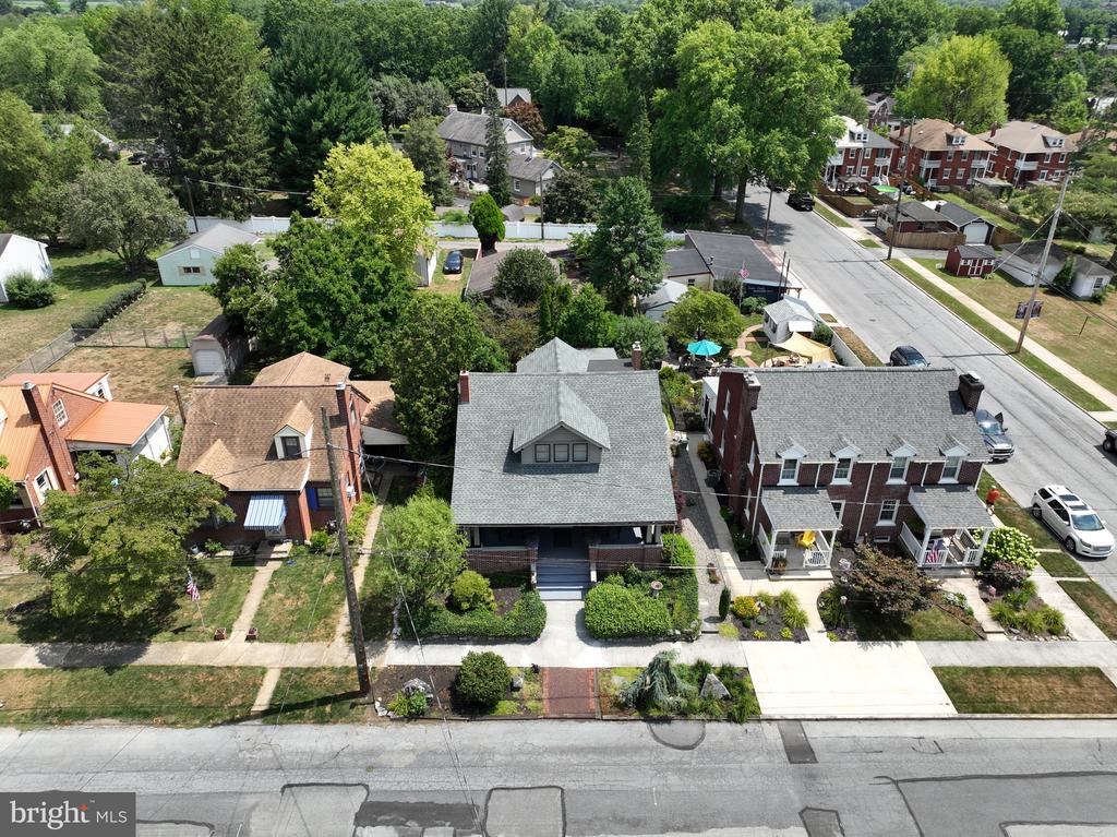 1110 WALNUT STREET