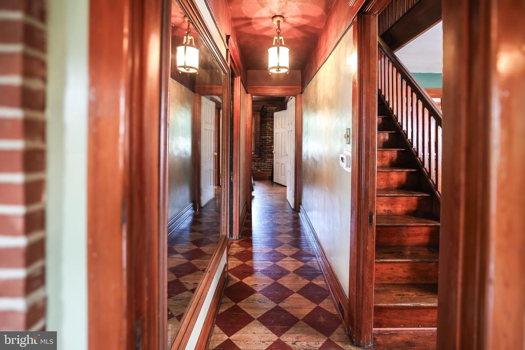 1110 WALNUT STREET