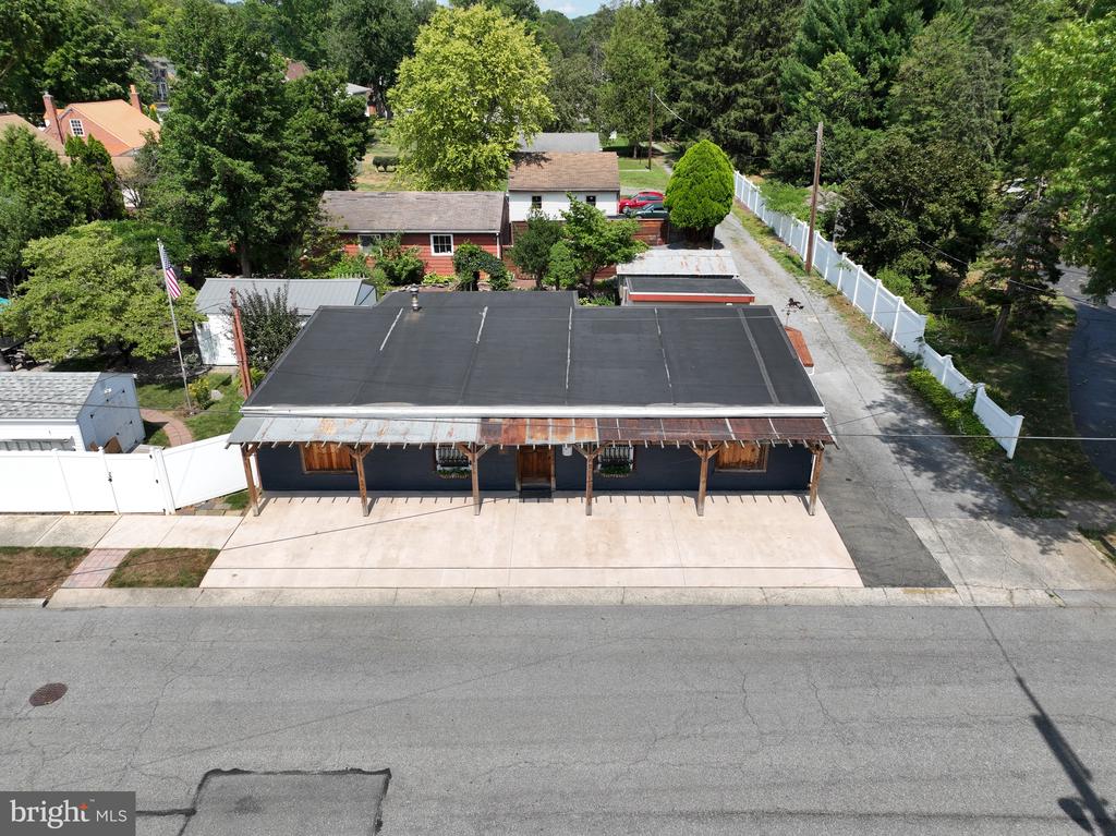 25 N 11TH STREET