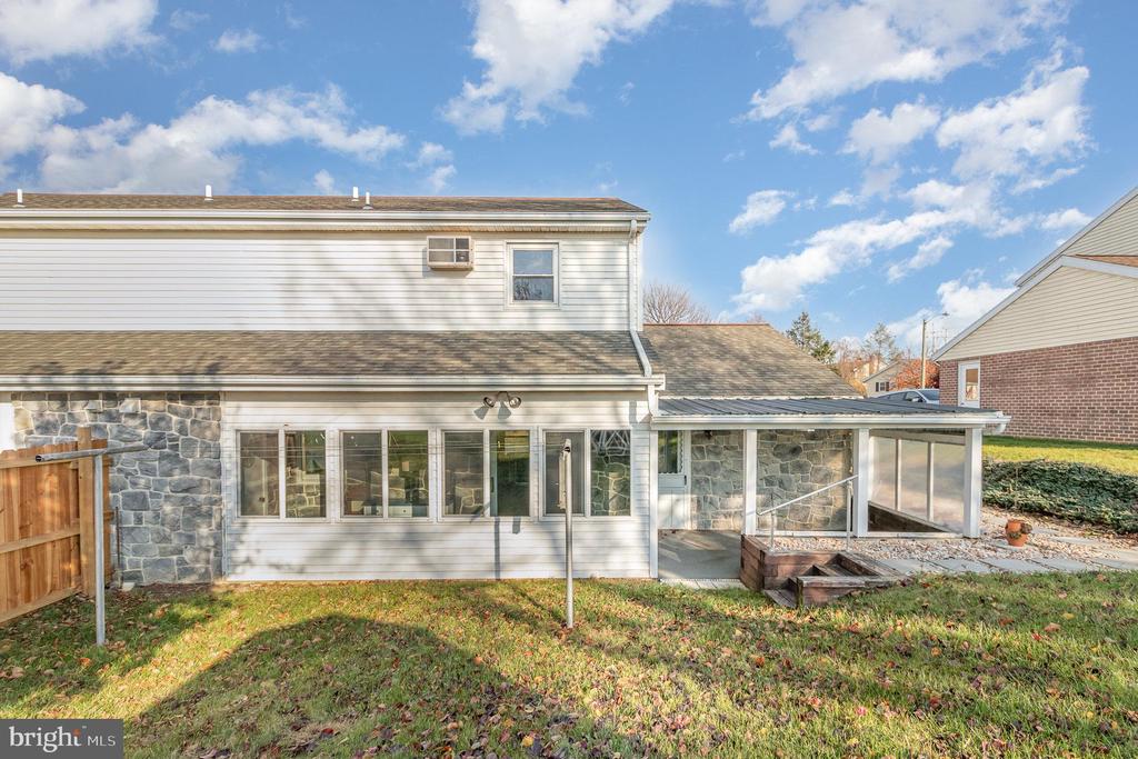 8 ORIOLE DRIVE