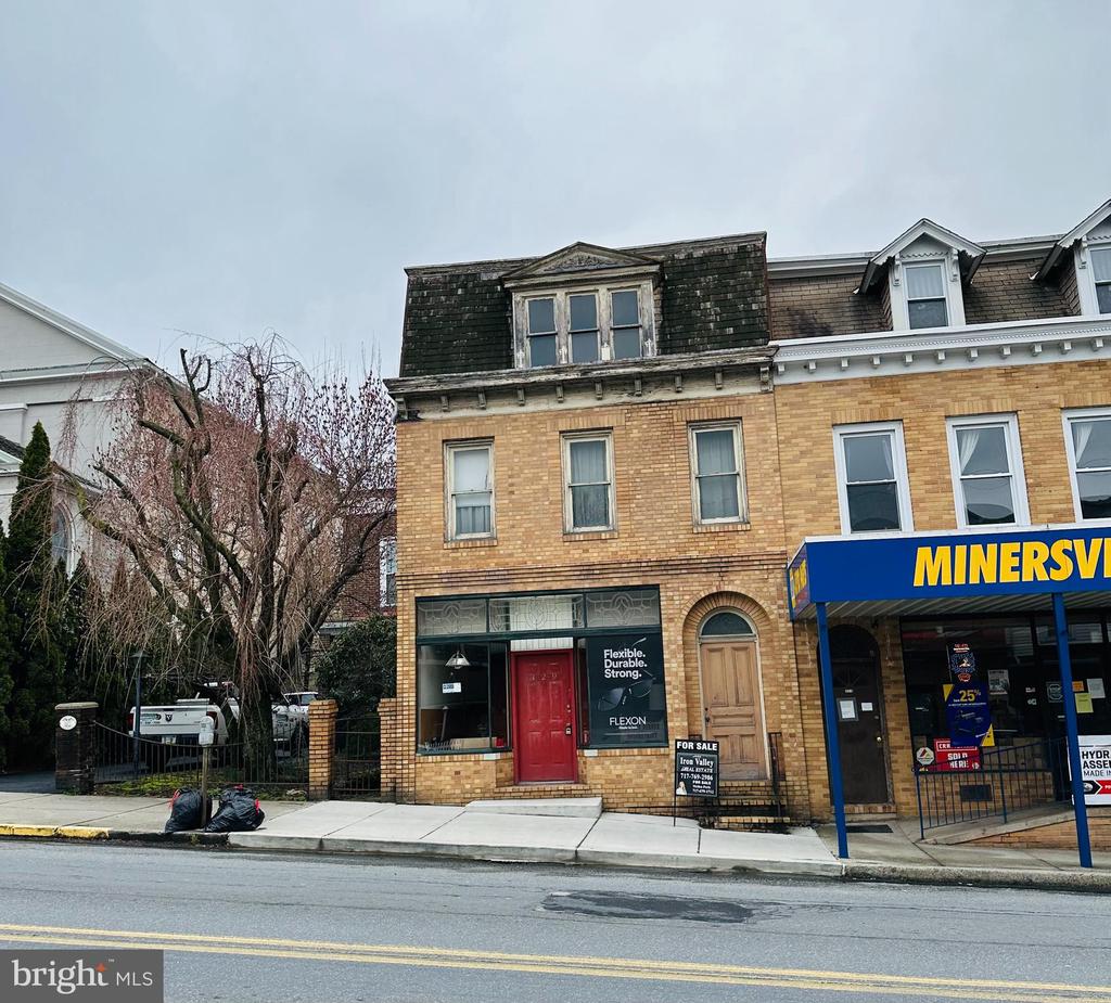 329 SUNBURY STREET