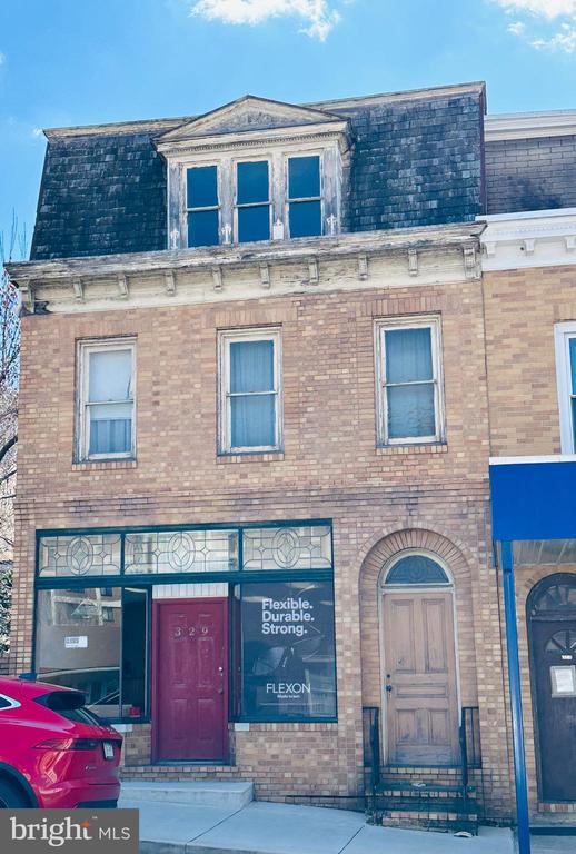 329 SUNBURY STREET