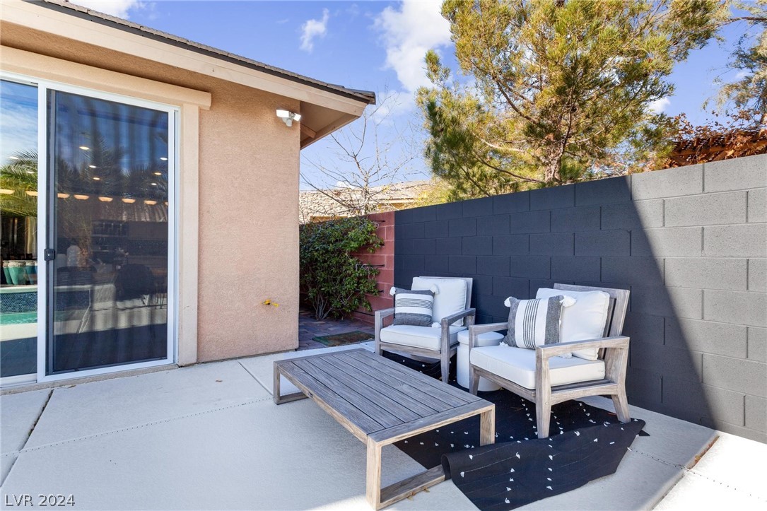 5460 Sawleaf Road