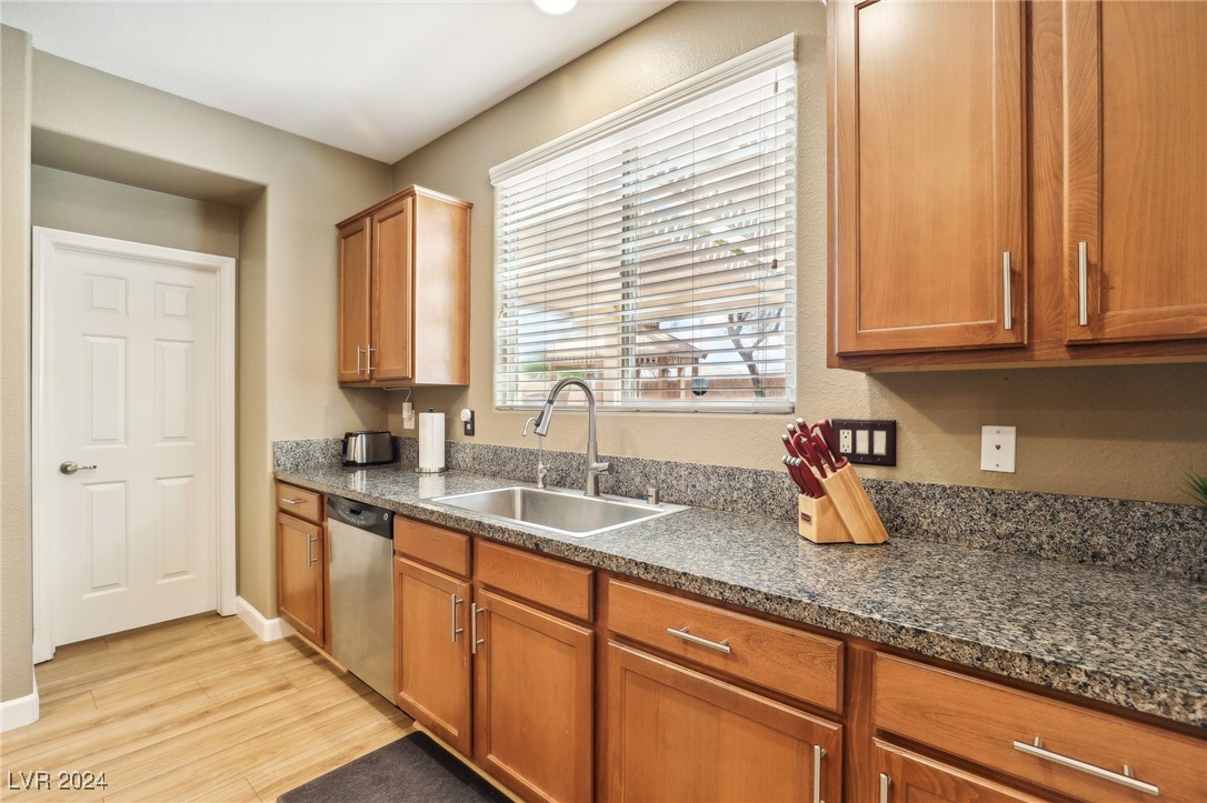 2209 Baywater Avenue