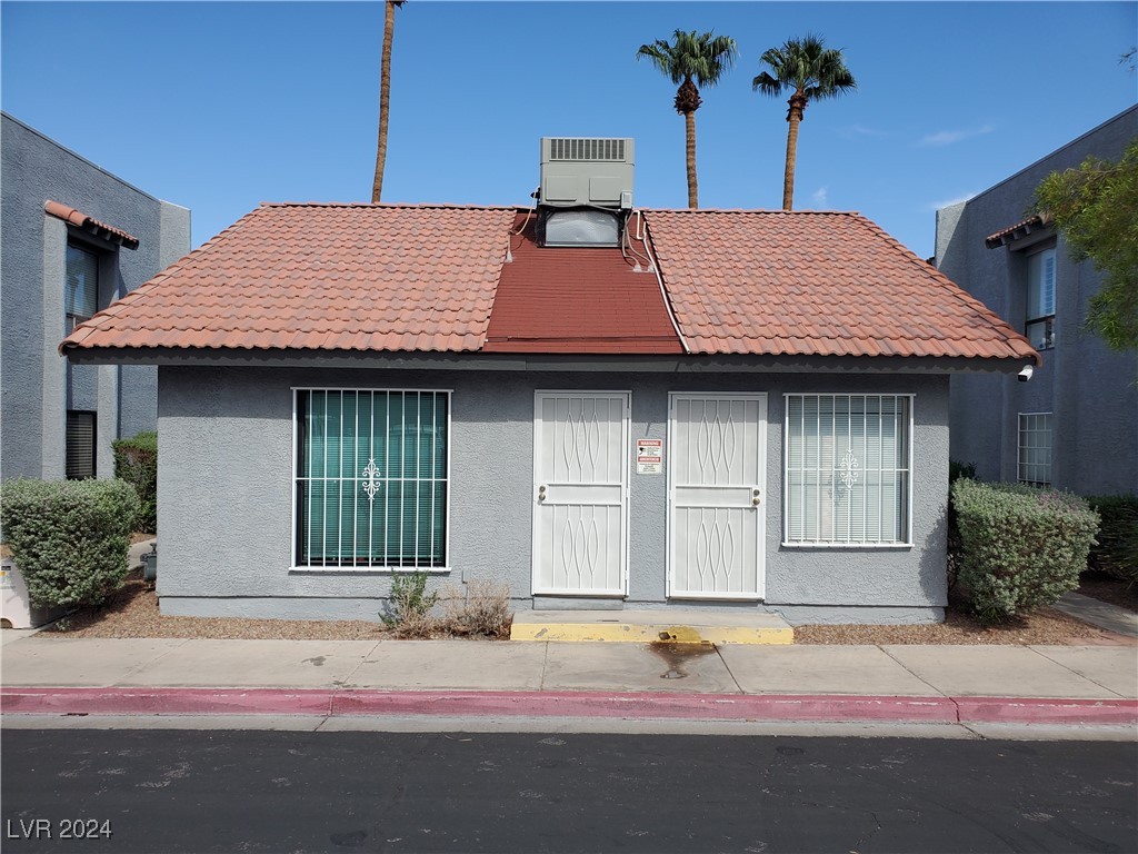 5191 Caliente Street 84