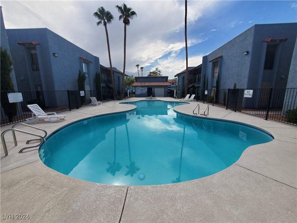 5191 Caliente Street 84