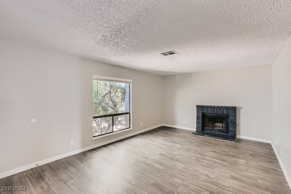 5191 Caliente Street 84