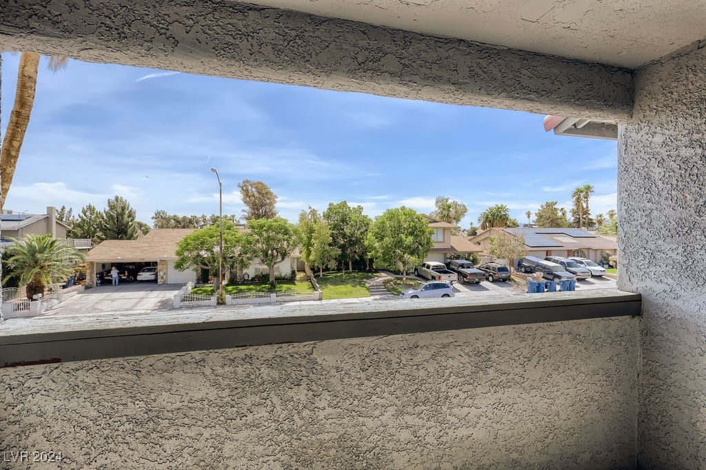 5191 Caliente Street 84