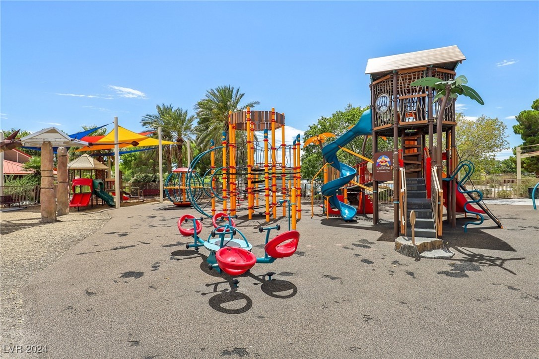 6425 Gilded Flicker Street