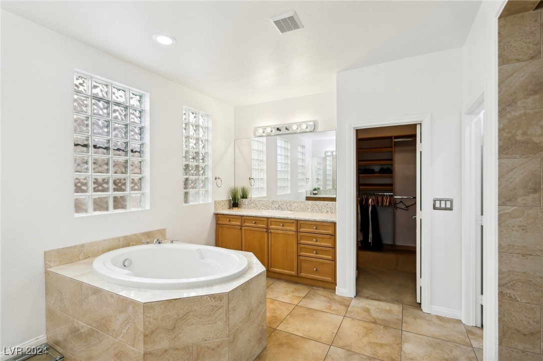 6425 Gilded Flicker Street