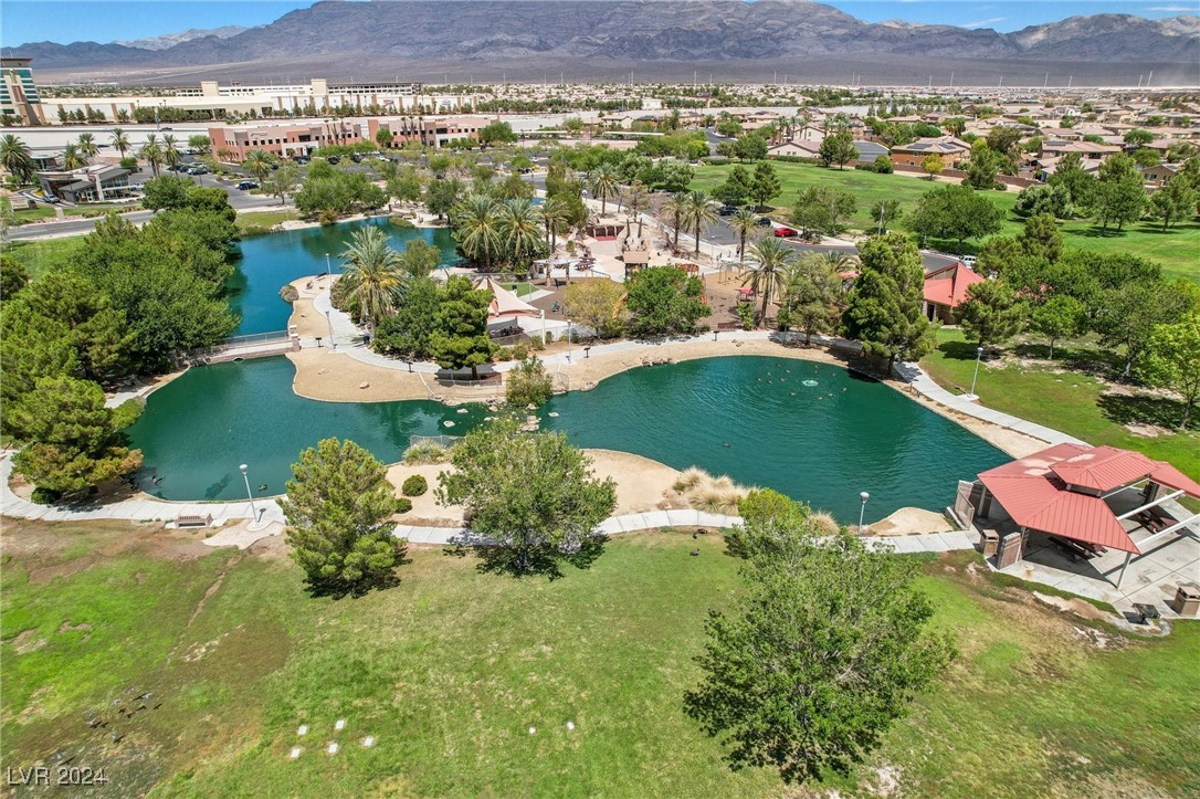 6425 Gilded Flicker Street