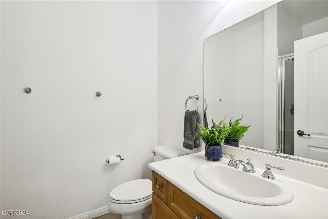 6425 Gilded Flicker Street