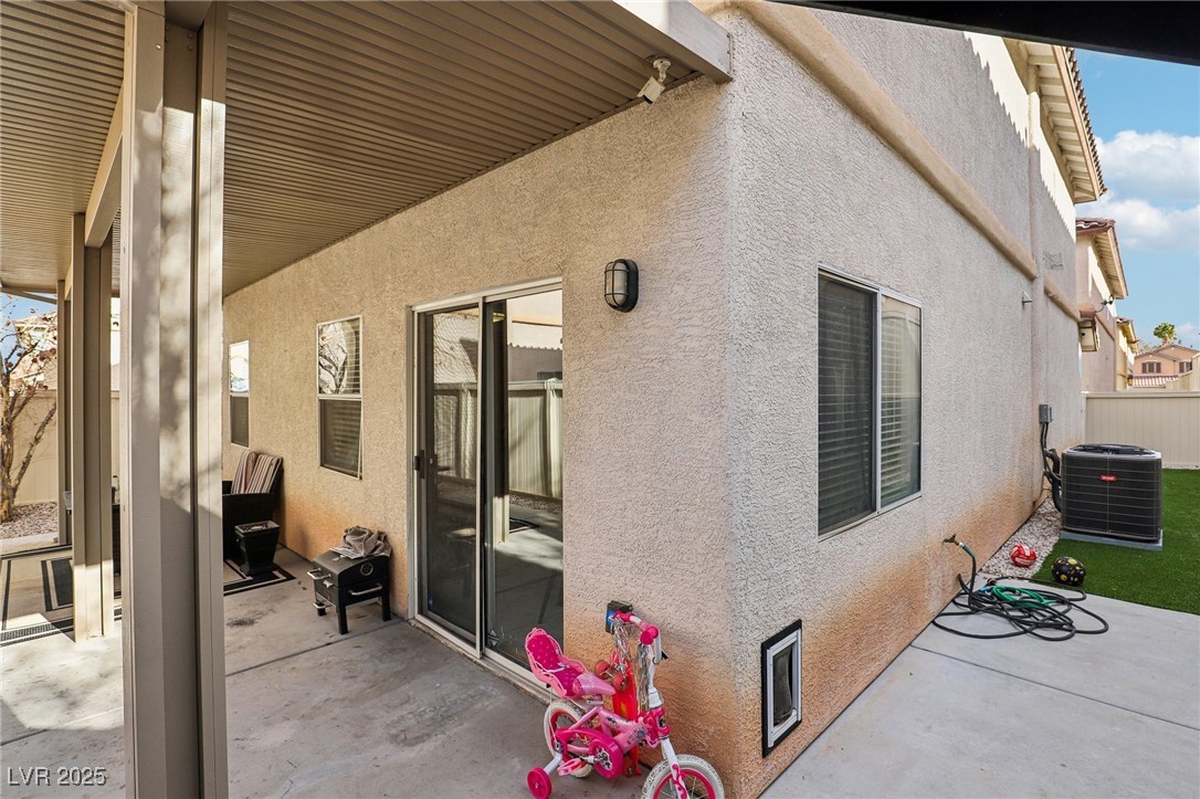 9347 Malaya Garnet Court