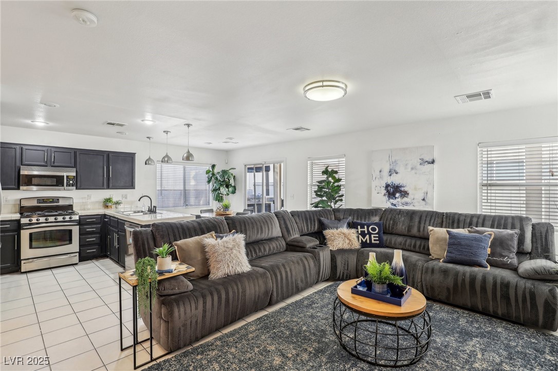 9347 Malaya Garnet Court
