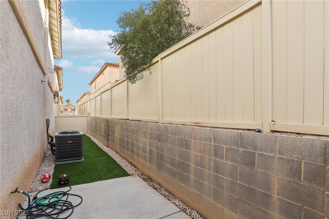 9347 Malaya Garnet Court