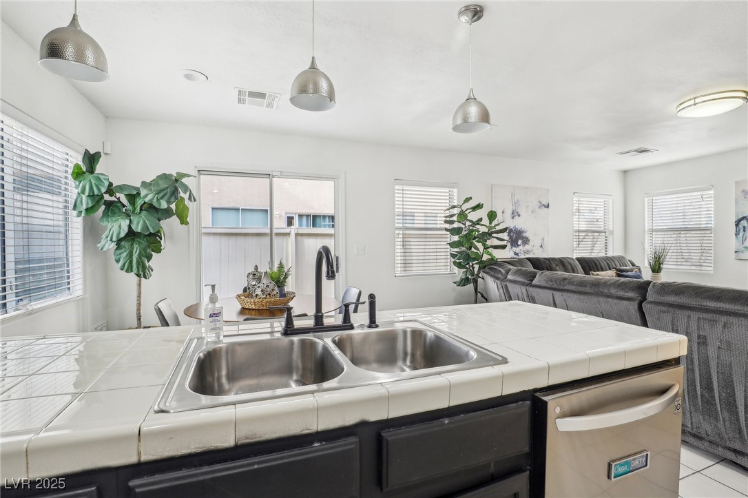 9347 Malaya Garnet Court