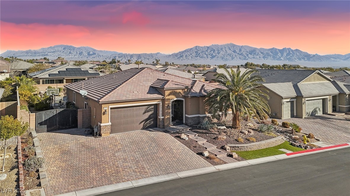 9802 Summer Bliss Avenue