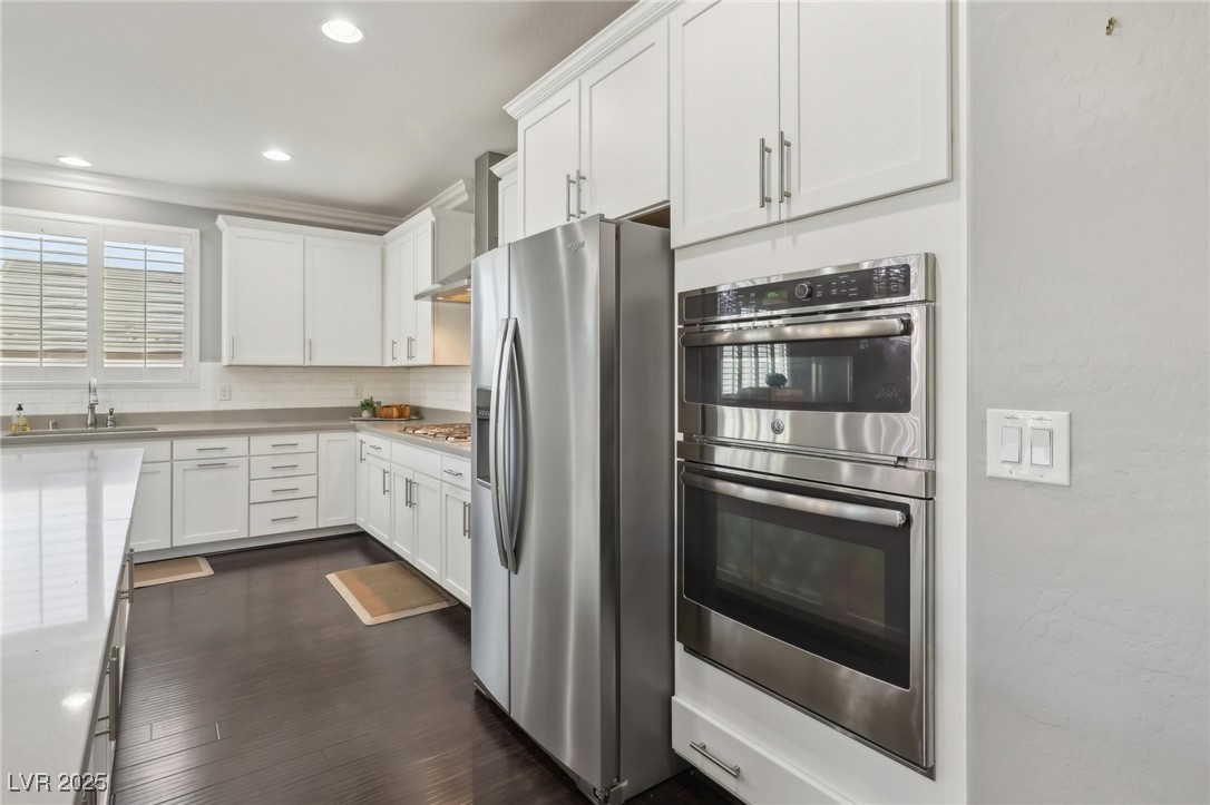 9802 Summer Bliss Avenue