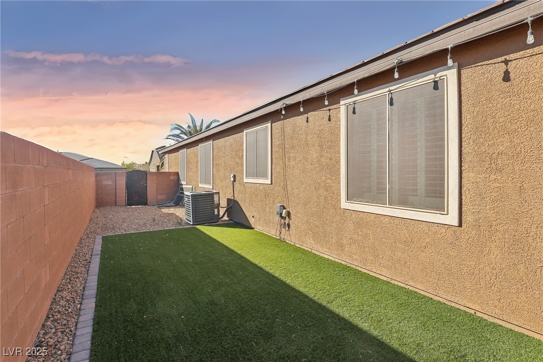 9802 Summer Bliss Avenue