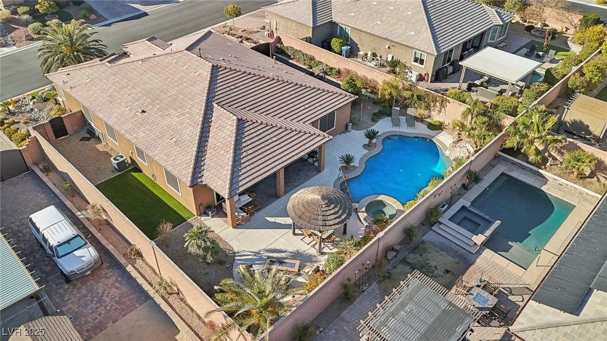 9802 Summer Bliss Avenue