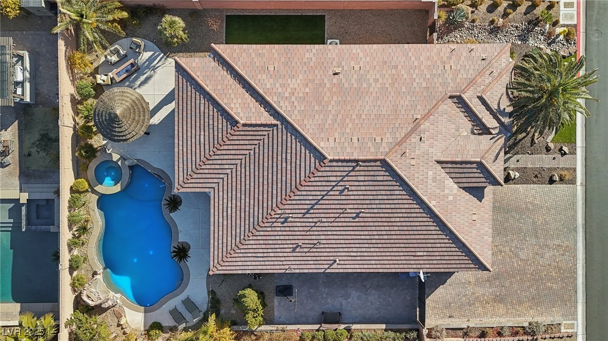 9802 Summer Bliss Avenue