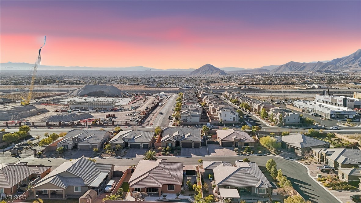 9802 Summer Bliss Avenue