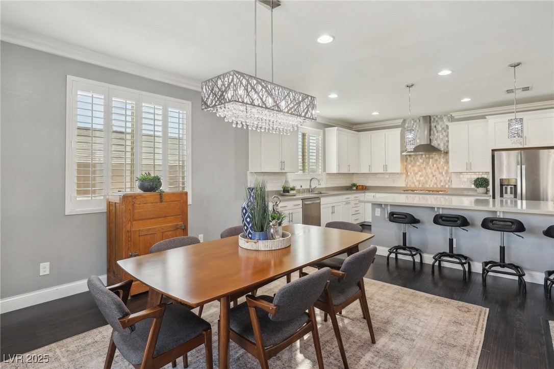 9802 Summer Bliss Avenue