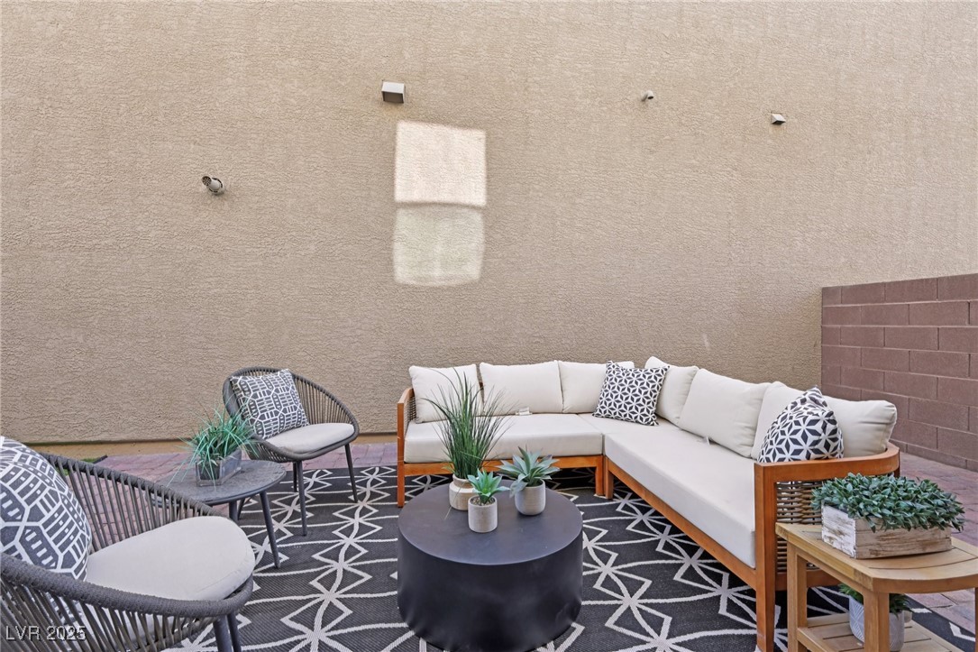 1129 Blissful Plains Avenue