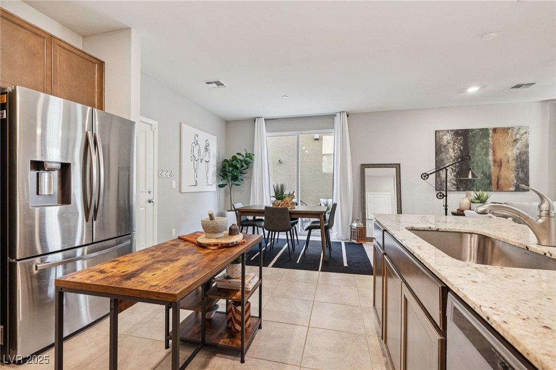 1129 Blissful Plains Avenue