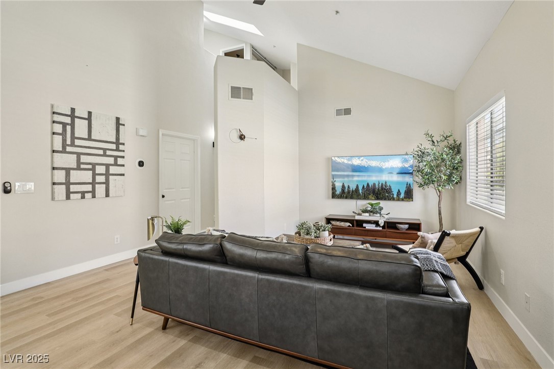 2925 Wigwam Parkway 724