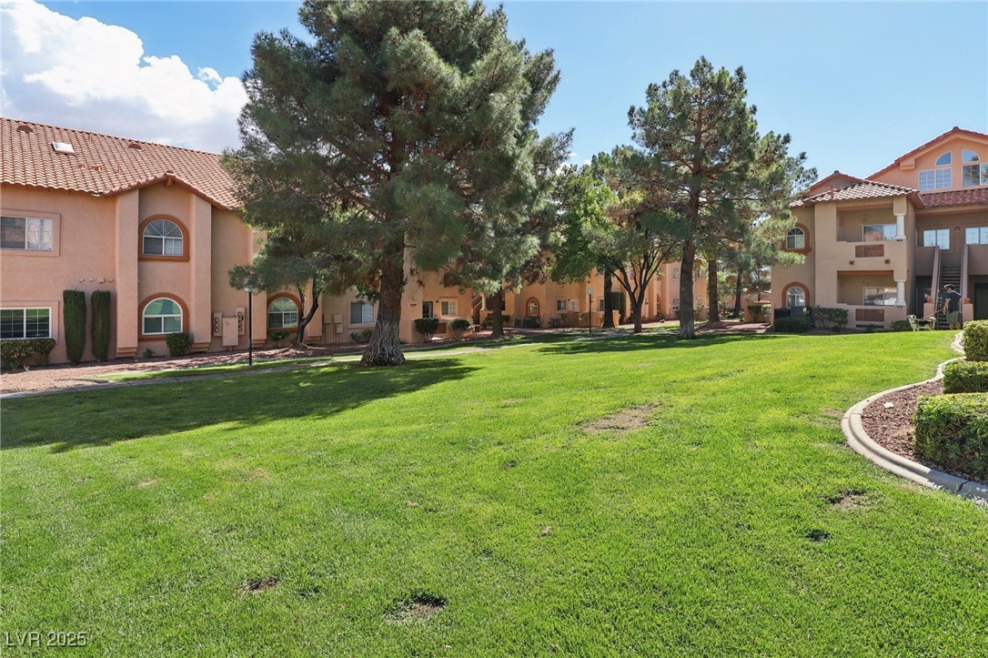 2925 Wigwam Parkway 724