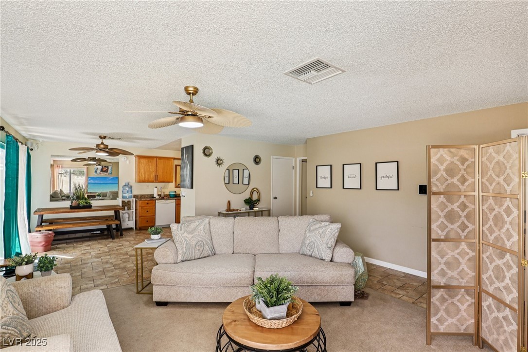 4142 Larkwood Avenue