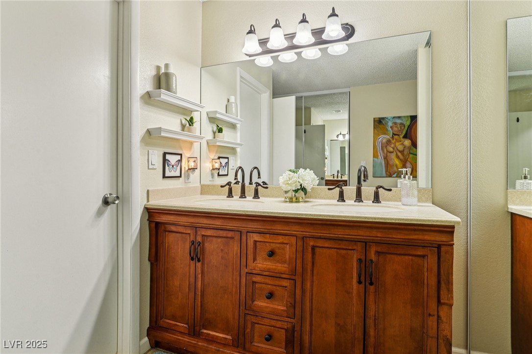 4142 Larkwood Avenue