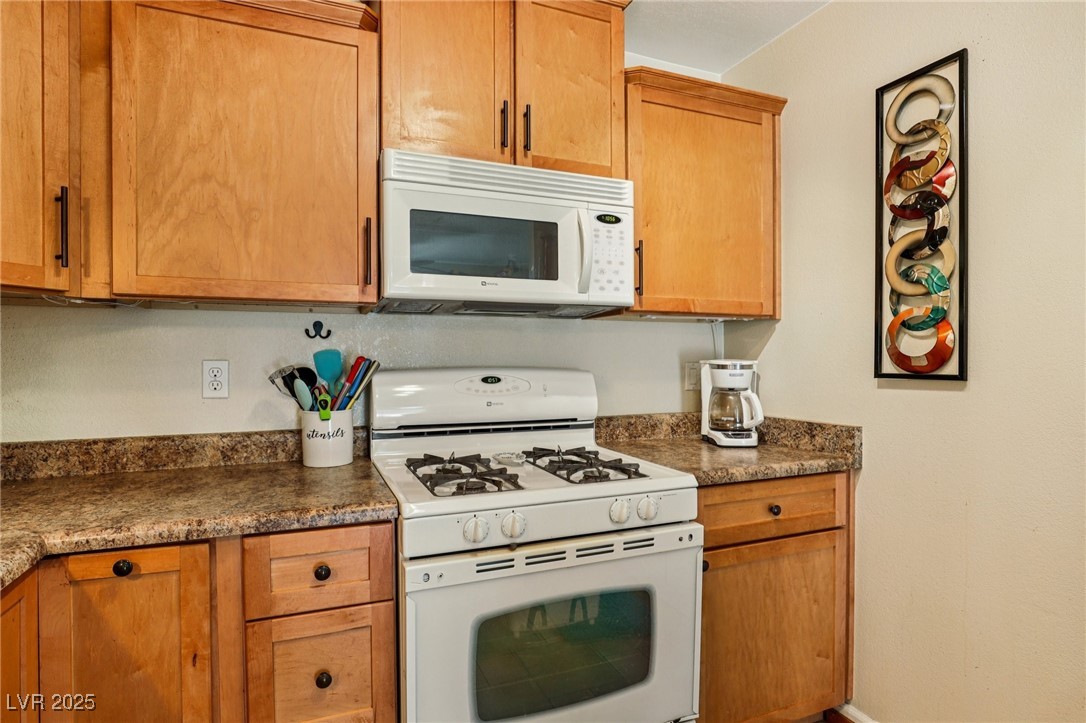 4142 Larkwood Avenue