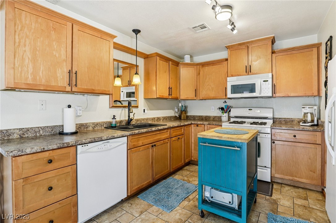 4142 Larkwood Avenue