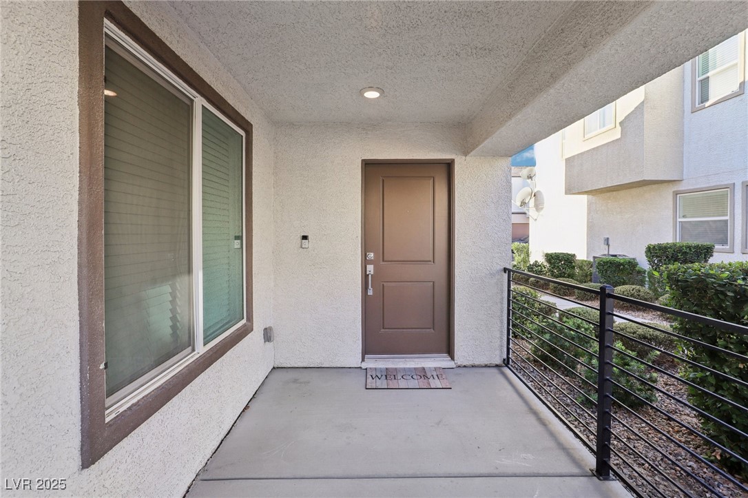 3626 Tripoli Cove Avenue