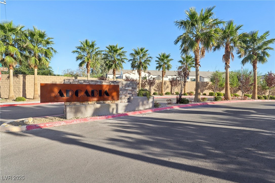 3626 Tripoli Cove Avenue