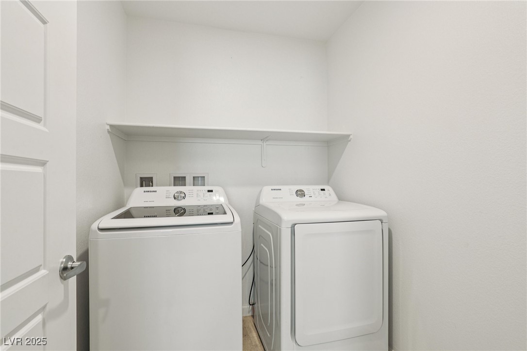 3626 Tripoli Cove Avenue