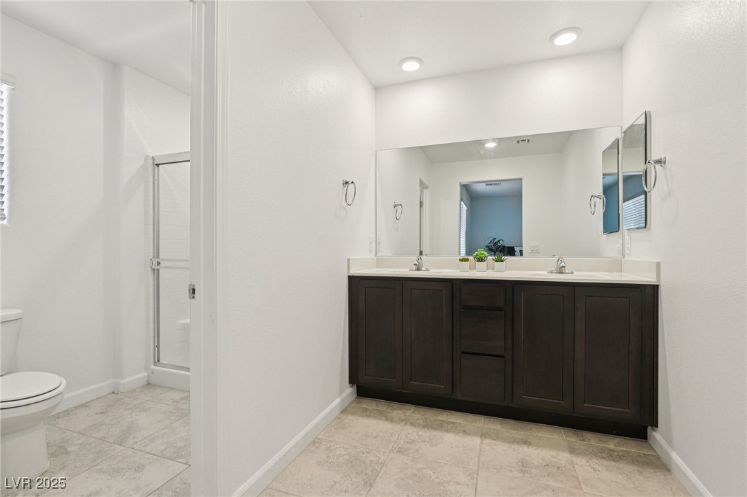 3626 Tripoli Cove Avenue